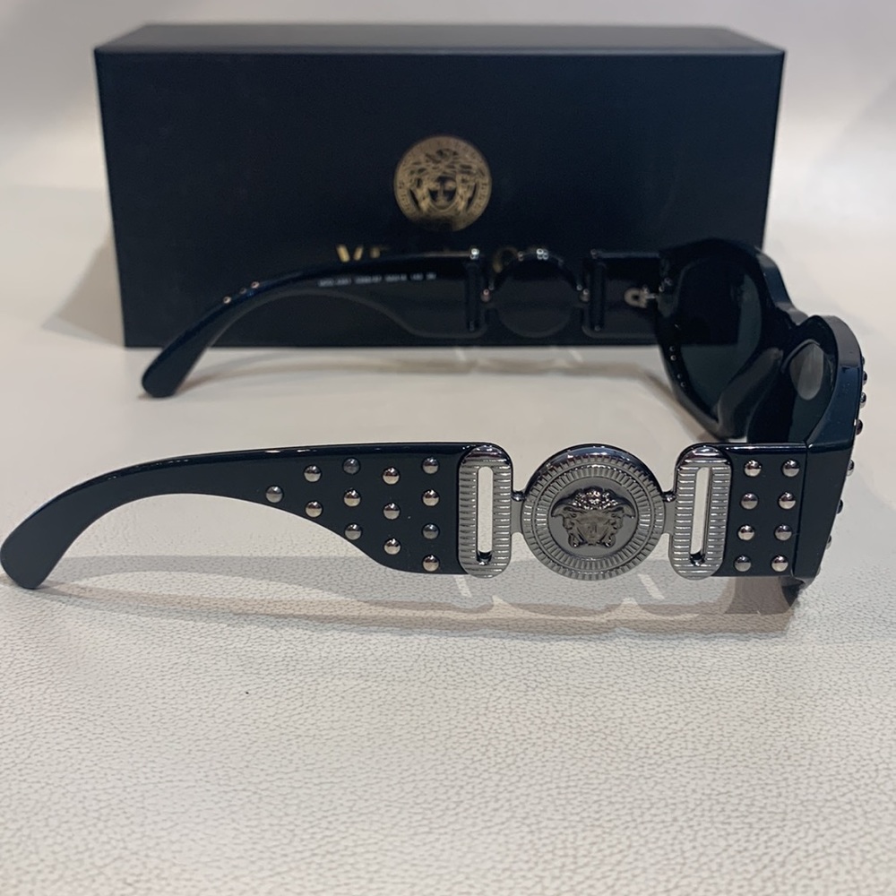 New Authentic Unisex Versace Sunglasses - Picture 12 of 14